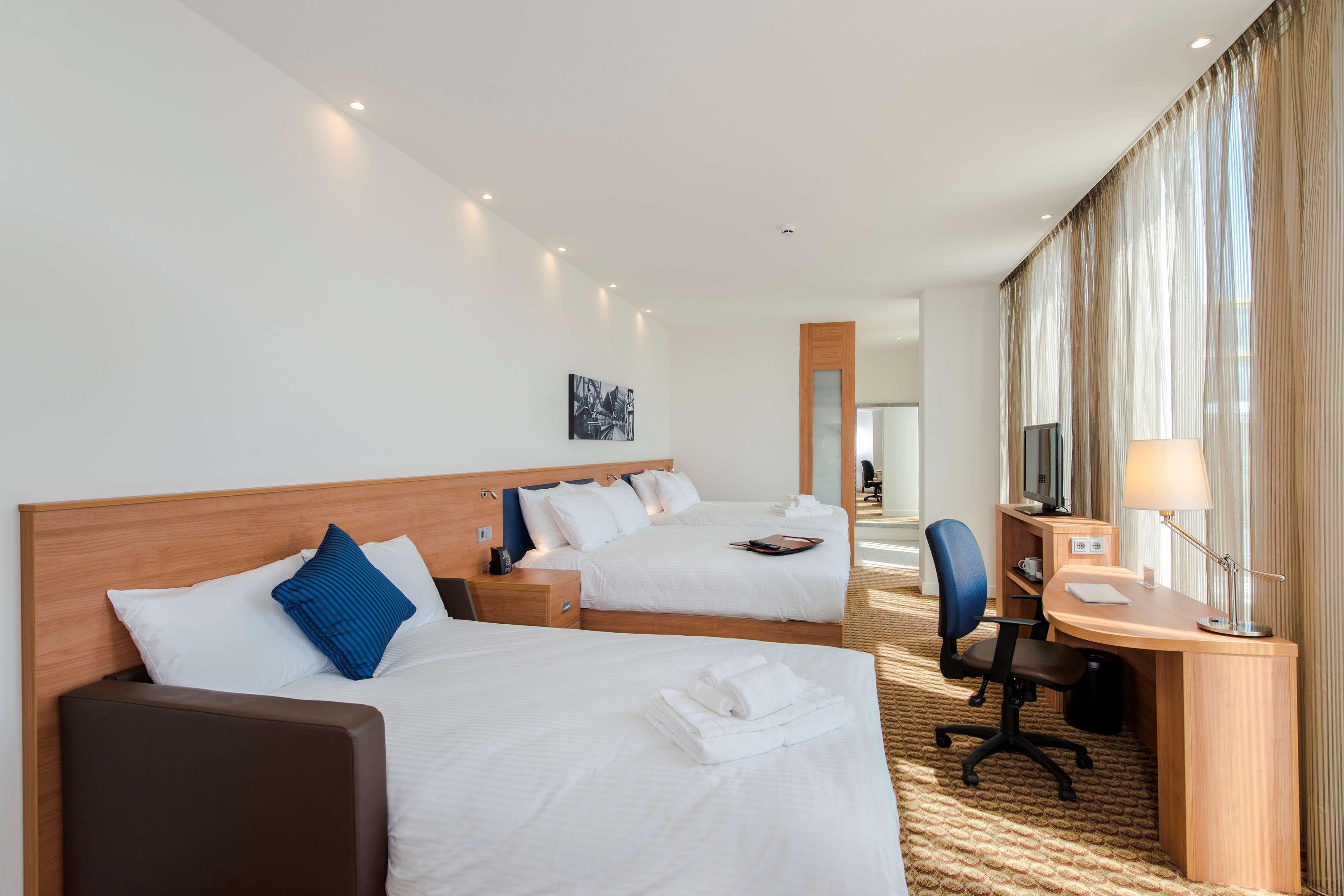 แฮมป์ตัน โฮเทล บาย ฮิลตัน อัมสเตอร์ดัม อารีน่า Hotel ภายนอก รูปภาพ