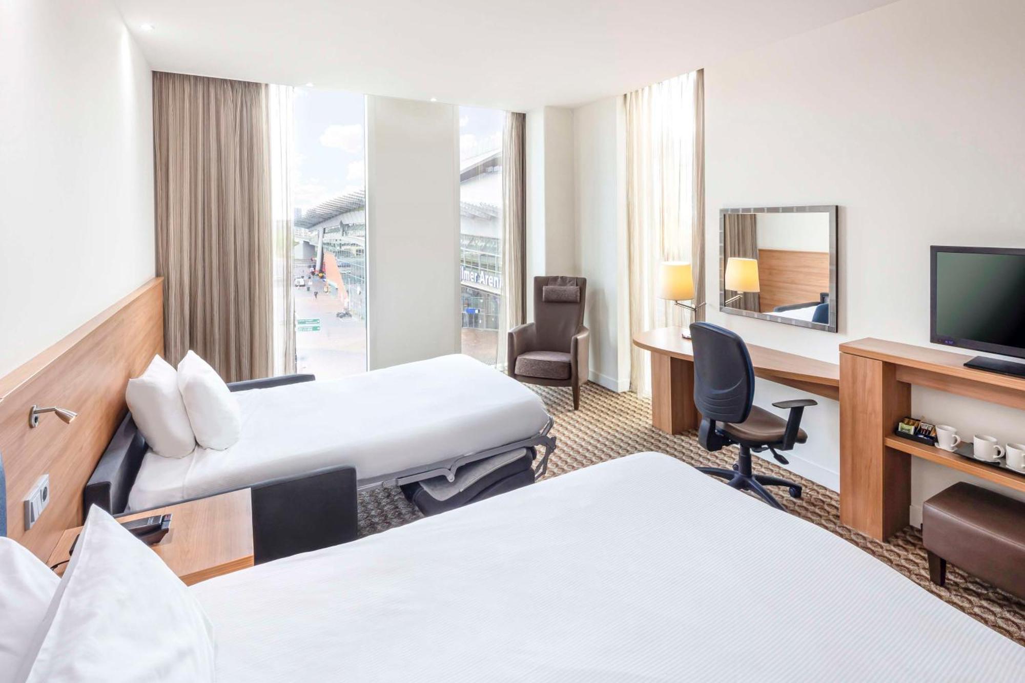 แฮมป์ตัน โฮเทล บาย ฮิลตัน อัมสเตอร์ดัม อารีน่า Hotel ภายนอก รูปภาพ